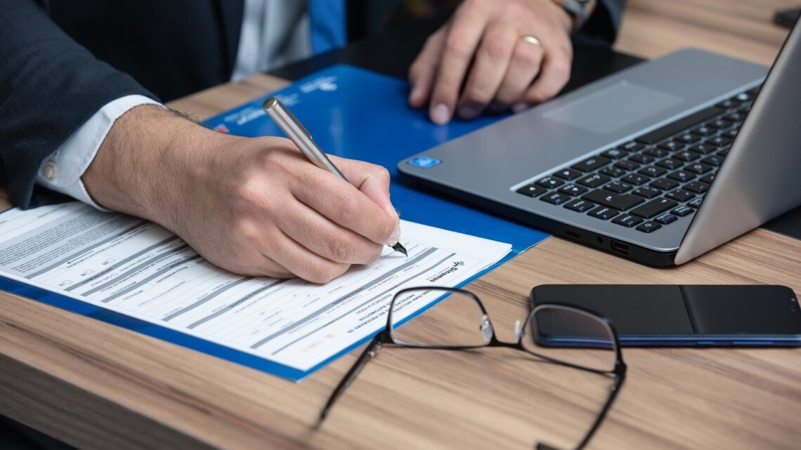 Les avantages d’engager un avocat d’affaires lors de la création de votre entreprise